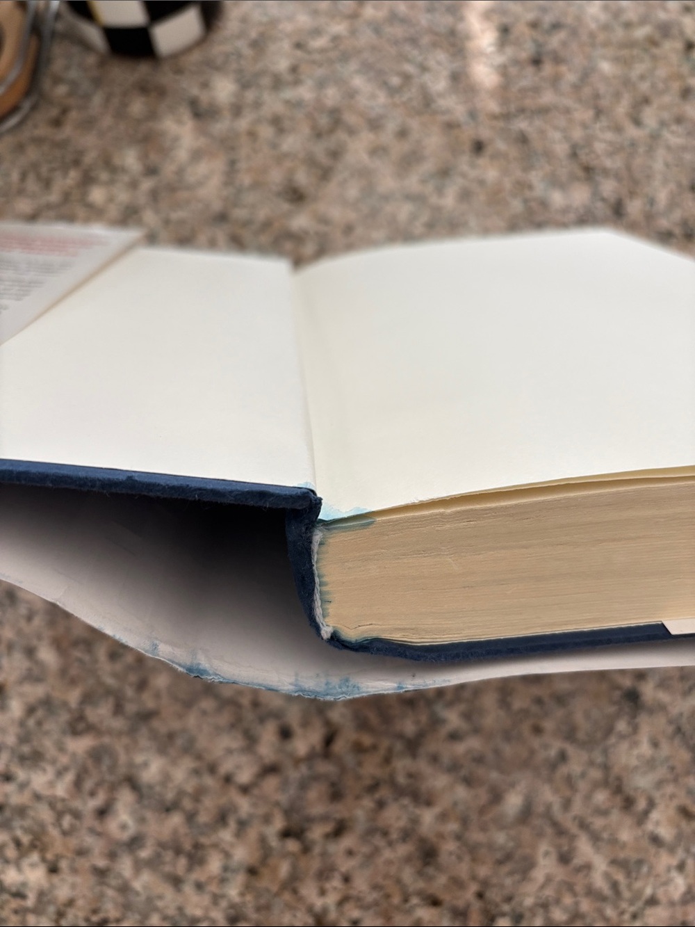 Brad Thor "Edge of Honor" Hardcover Book - Picture 4 of 6